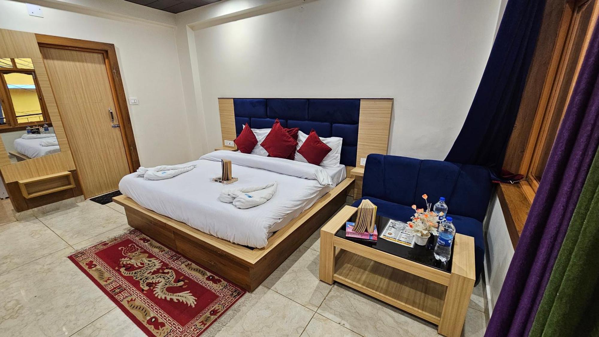 Green View Hotel And Restaurant McLeod Ganj Zewnętrze zdjęcie