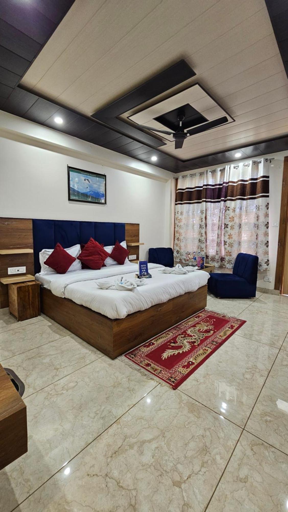 Green View Hotel And Restaurant McLeod Ganj Zewnętrze zdjęcie